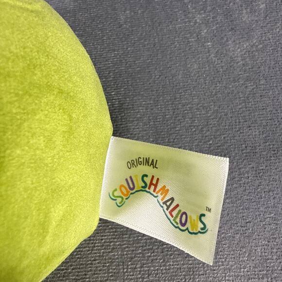 Squishmallows Rosemary Rose Halloween Bat 4" High Green Plush Stuffed Animal NWT - Picture 5 of 9